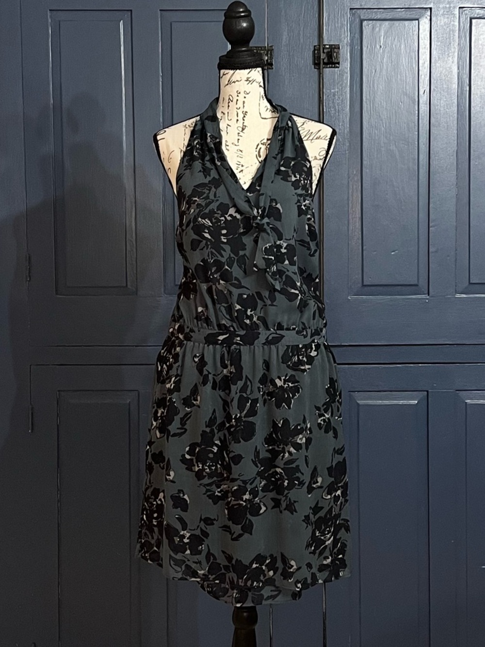 Banana Republic Halter tie dress, Blue floral